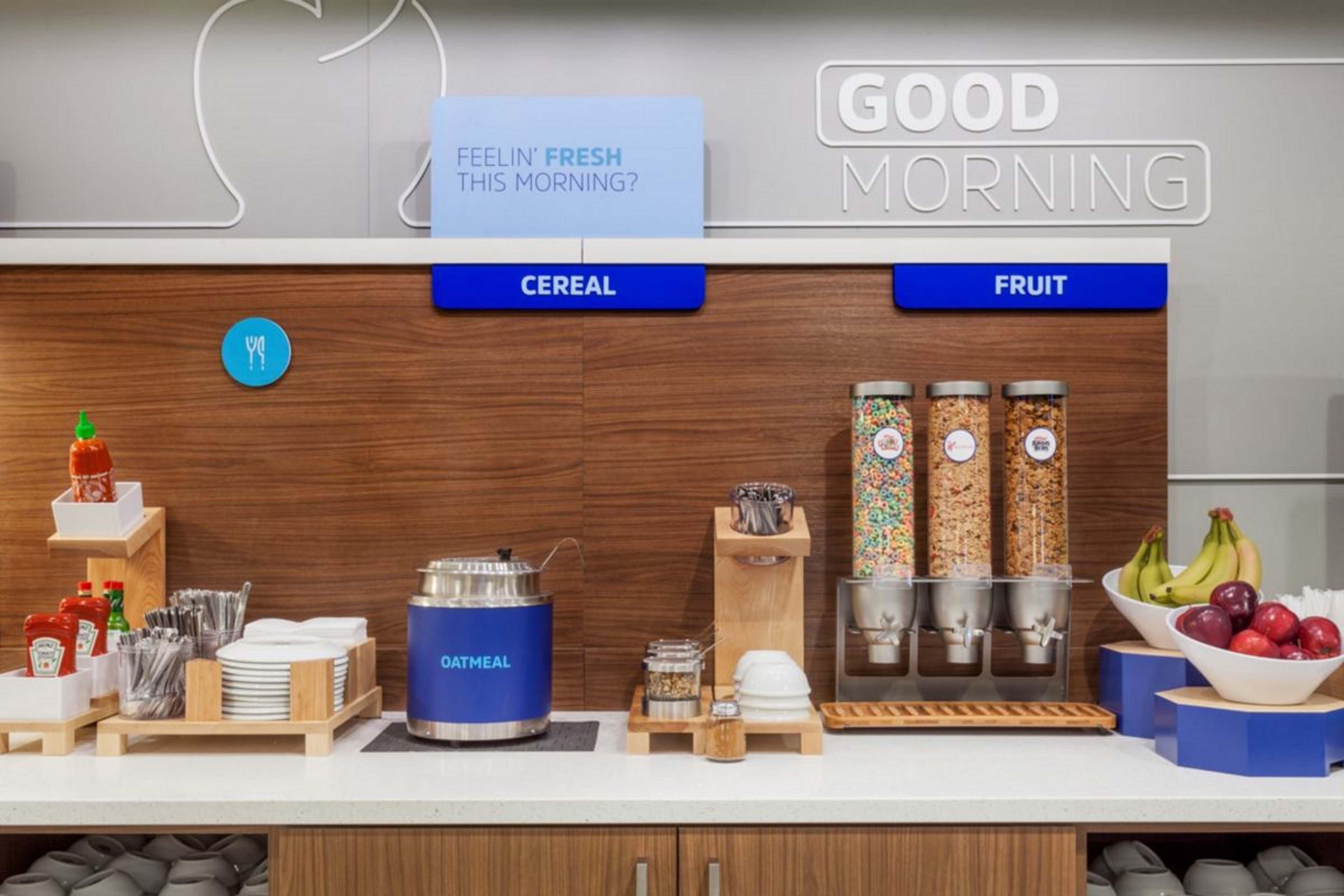 Holiday Inn Express & Suites Oakland - Airport By Ihg Luaran gambar