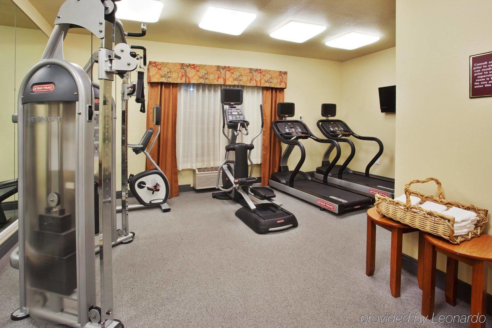 Holiday Inn Express & Suites Oakland - Airport By Ihg Luaran gambar